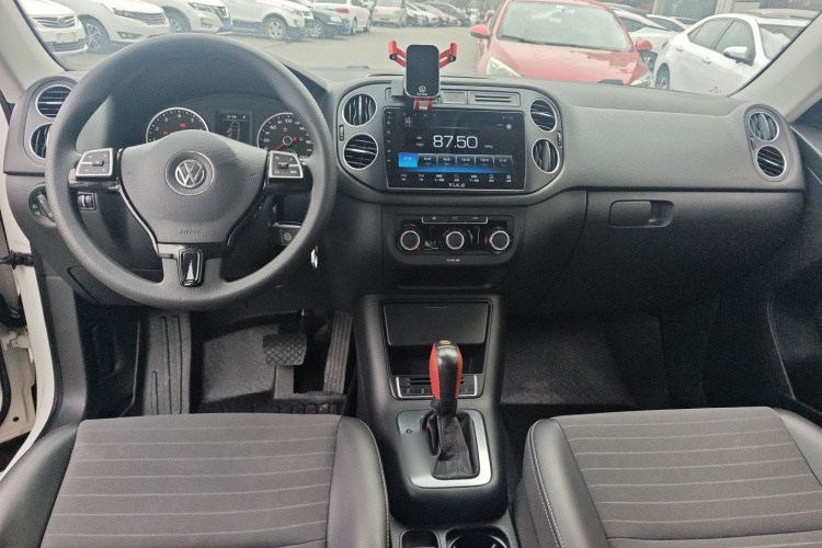 大众 途观 2016款 280TSI 自动两驱丝绸之路风尚版中控内饰12