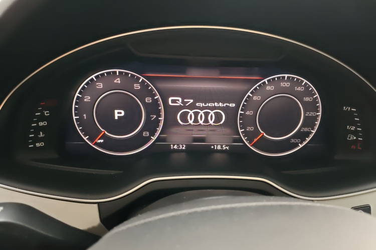 奥迪Q7 2016款 40 TFSI S line运动型局部细节14