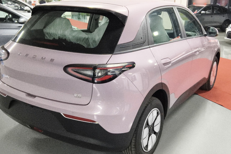 吉利银河 星愿 2026款 310km 青春版车身外观7