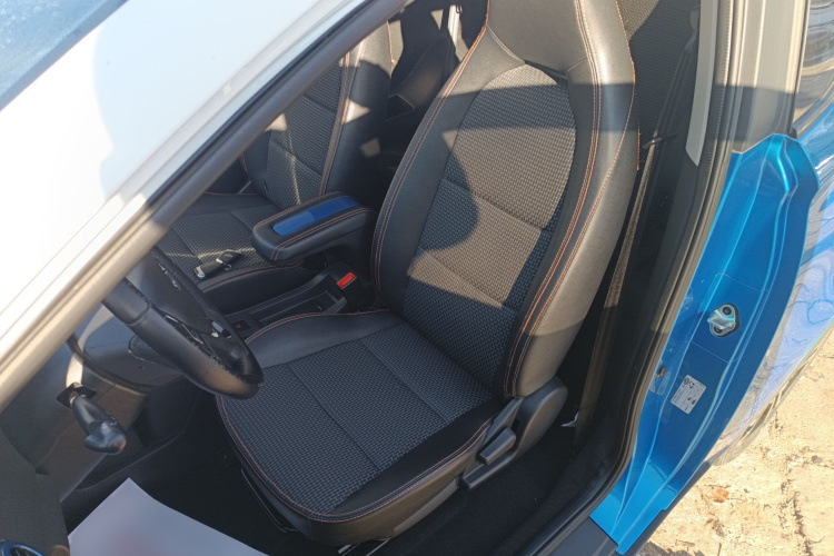 奇瑞 小蚂蚁 2019款 4座智炫版 35kWh中控内饰19