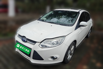 福特 福克斯 2012款 两厢 1.6L 自动风尚型