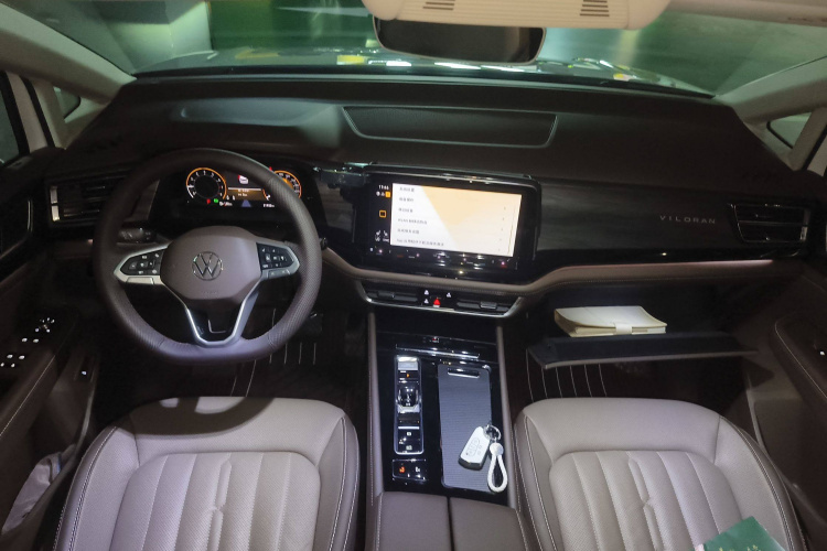 大众 威然 2022款 330TSI 豪华版中控内饰12