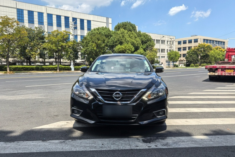 日产 天籁 2018款 2.0L XL 智进版车身外观6004