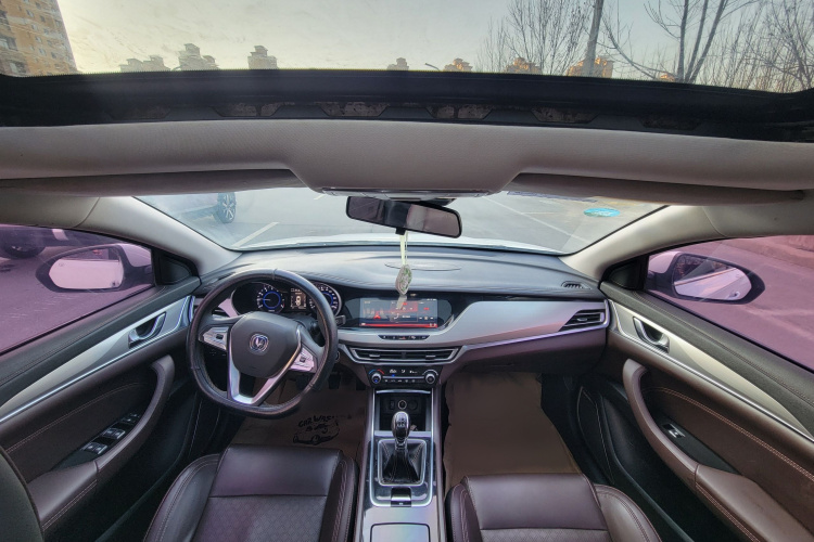 吉利汽车 吉利icon 2023款 1.5TD 主角中控内饰7006