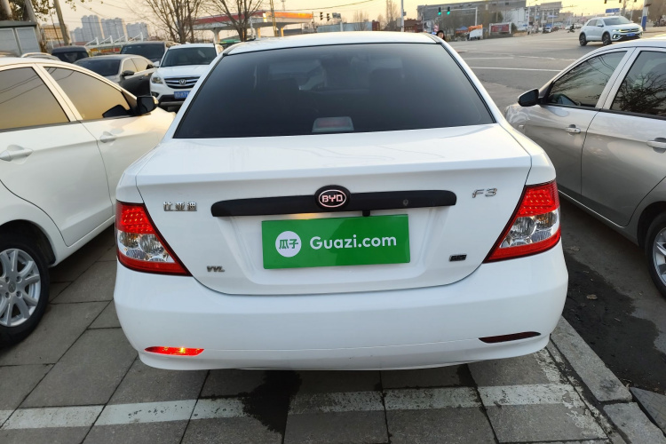 比亚迪F3 2020款 1.5L 手动经典型车身外观6