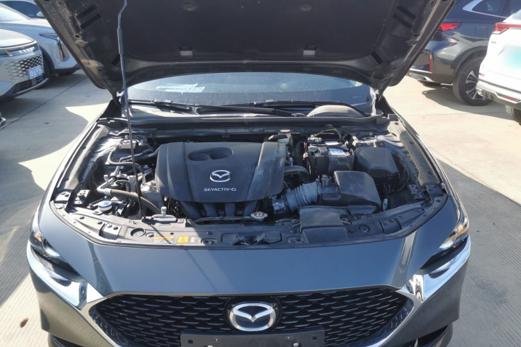 马自达3 昂克赛拉 2021款 2.0L 自动质炫版机舱底盘24