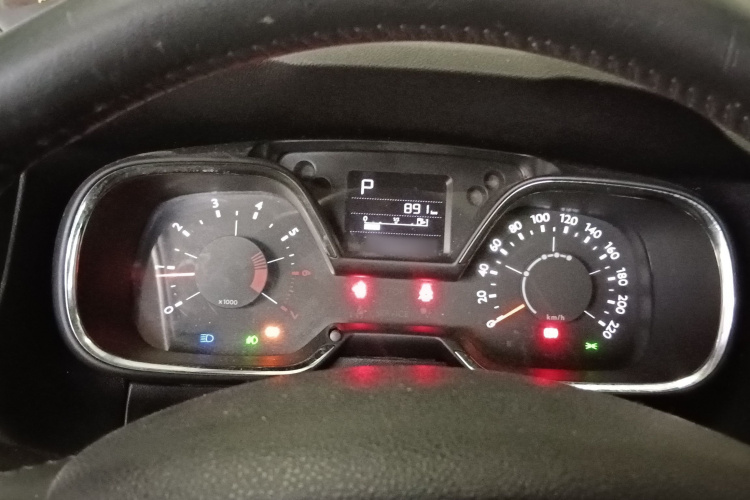 雪铁龙 C4世嘉 2016款 1.6L 自动豪华型局部细节14