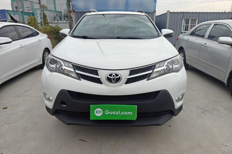 丰田 RAV4荣放 2015款 2.0L CVT两驱风尚版车身外观6001
