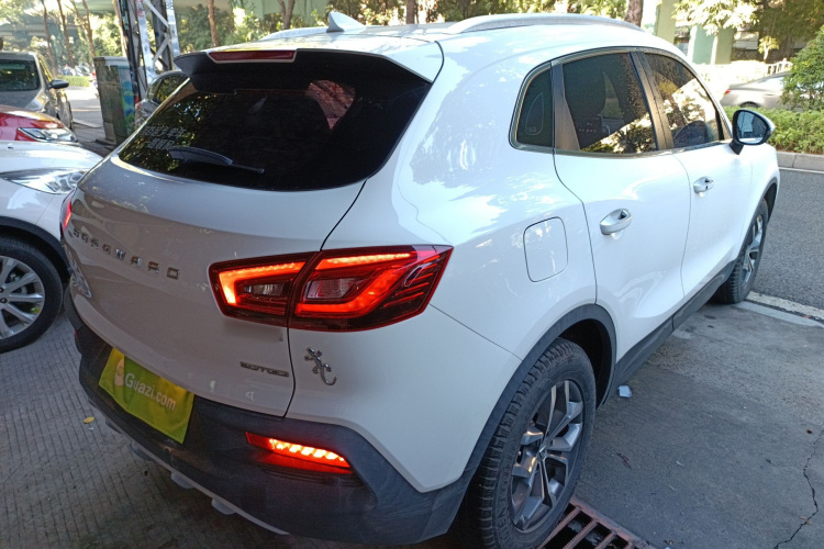 宝沃BX5 2020款 20TGDI 自动两驱先锋型车身外观7