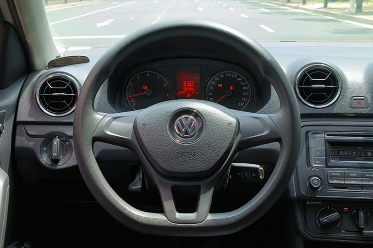 大众 捷达 2017款 1.4L 手动时尚型车身外观6003