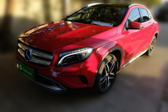 奔驰GLA 2015款 GLA 220 4MATIC 时尚型