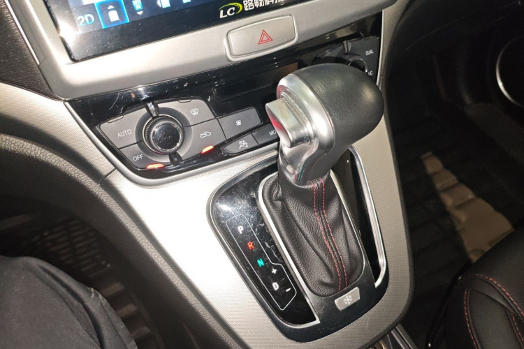 哈弗H6 2017款 红标 运动版 1.5T 自动两驱豪华型局部细节18