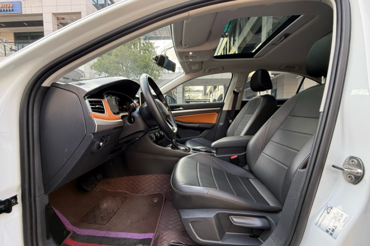 大众 宝来 2023款 200TSI DSG悦行版中控内饰7002