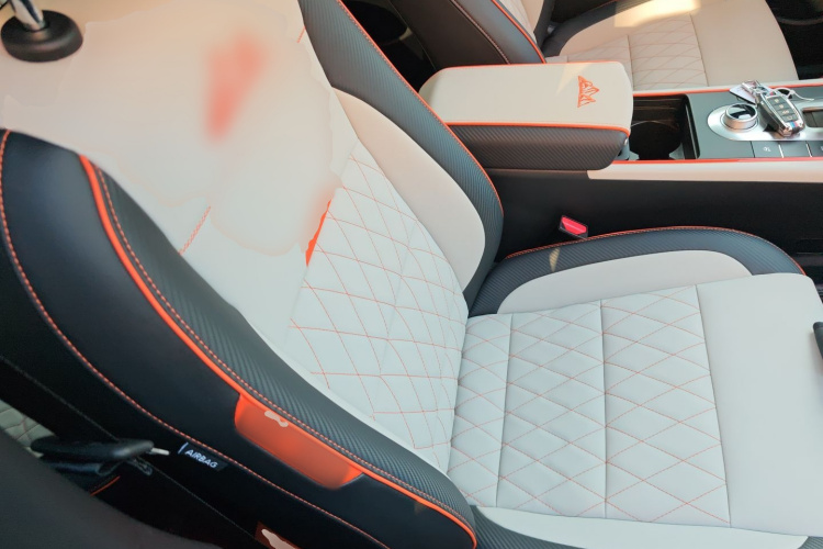 长城 炮 2022款 2.0T黑弹特别版GW4C20B局部细节41