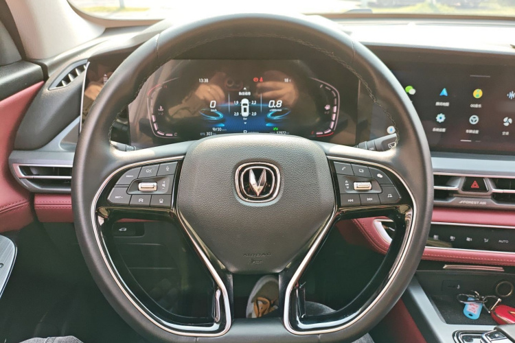 长安CS75 PLUS 2022款 2.0T 自动领航型局部细节13