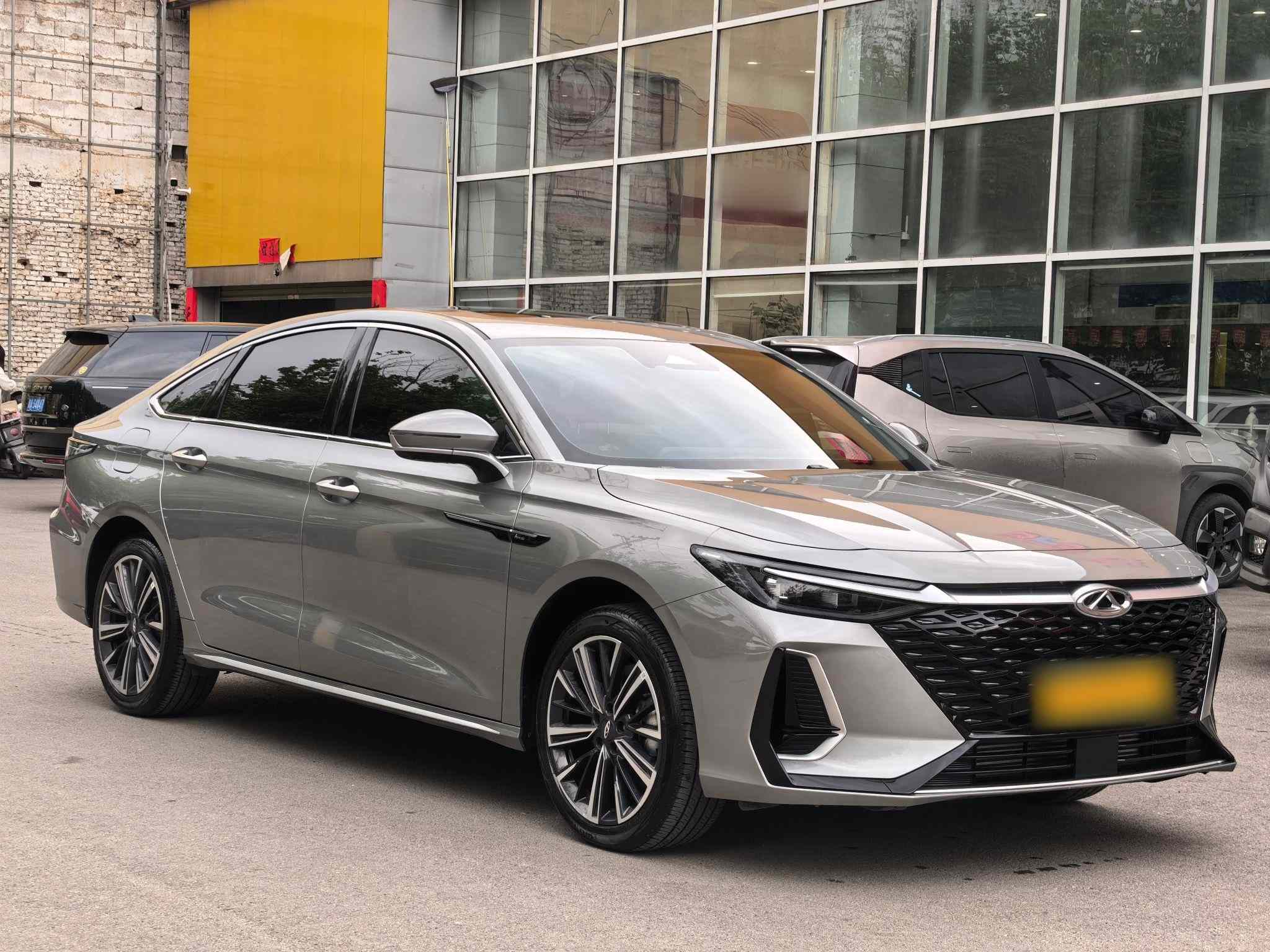 奇瑞 艾瑞泽8 2025款 1.6T DCT睿(3)