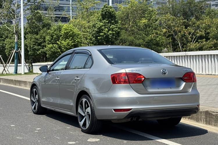 大众 速腾 2014款 改款 1.4TSI 手动豪华型车身外观6004