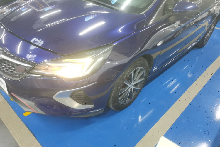 别克 威朗 2018款 两厢GS 20T 双离合进取型局部细节36