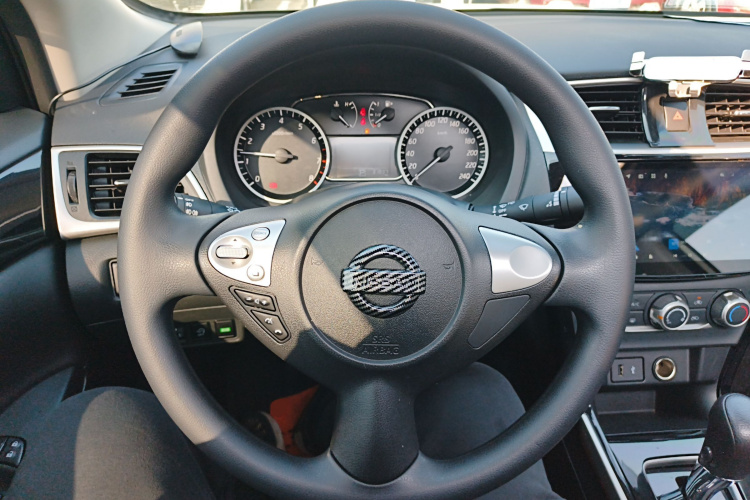 日产 轩逸 2022款 经典 1.6XL CVT豪华版局部细节13