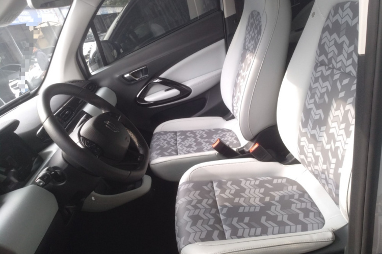 零跑汽车 零跑T03 2022款 星钻版局部细节19