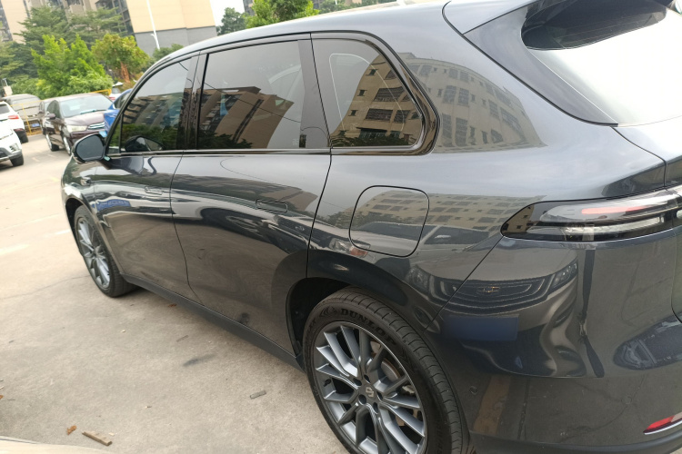 零跑汽车 零跑C10 2024款 210激光雷达版车身外观4