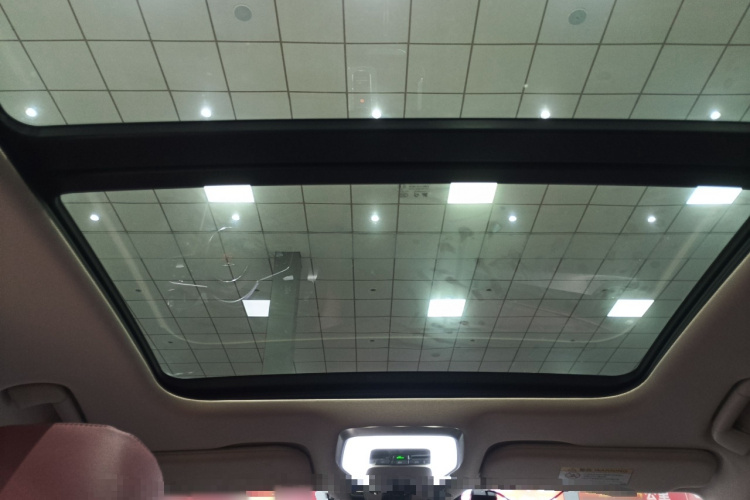 红旗H5 2024款 2.0T 自动智联旗畅版局部细节22