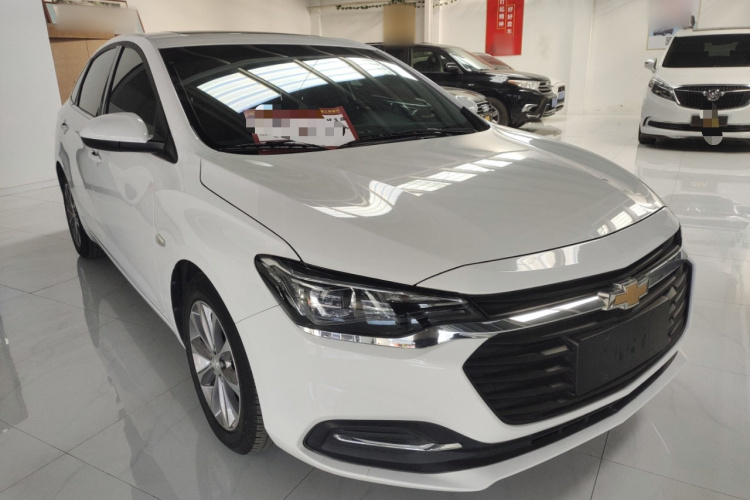 雪佛兰 科鲁泽 2020款 320 自动悦畅版车身外观3