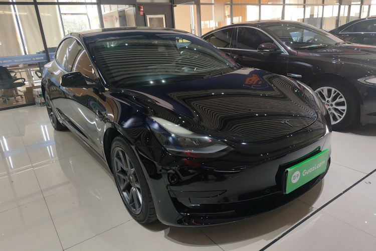 特斯拉 Model 3 2021款 改款 标准续航后驱升级版 3D1车身外观3
