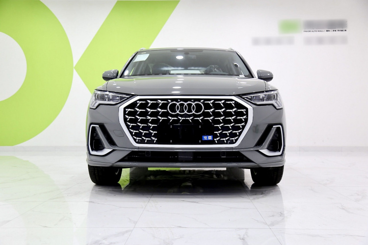 奥迪Q3 2024款 40 TFSI 时尚动感型车身外观6005