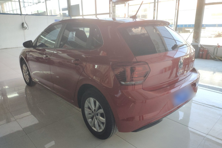 大众 Polo 2021款 Plus 1.5L 自动炫彩科技版车身外观4