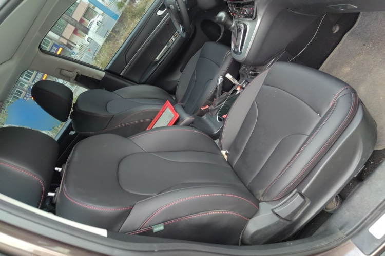 哈弗H6 2017款 红标 运动版 1.5T 自动两驱豪华型局部细节41