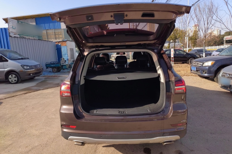 荣威RX5 2016款 30T 两驱自动互联网智享版机舱底盘23