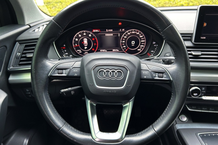 奥迪Q5L 2018款 40 TFSI 荣享时尚型 国V局部细节13