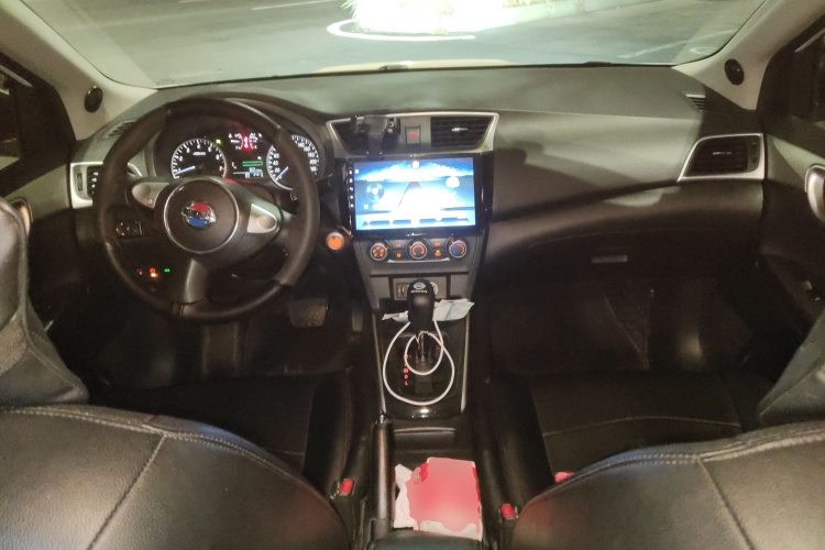 日产 轩逸 2022款 经典 1.6XE CVT舒适版中控内饰12