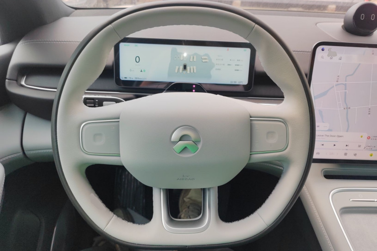 蔚来ES6 2025款 75kWh中控内饰13