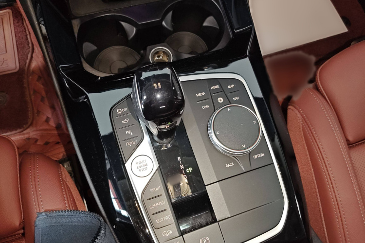 宝马X3 2023款 xDrive30i 领先型 M曜夜套装局部细节18