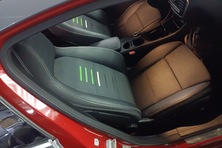 奔驰A级(进口) 2017款 A 180局部细节41