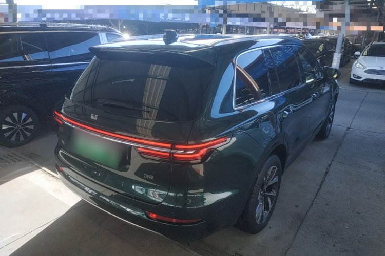 理想汽车 理想ONE 2021款 增程6座版车身外观7