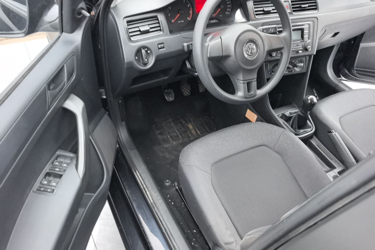 大众 桑塔纳 2013款 1.6L 手动风尚版中控内饰20