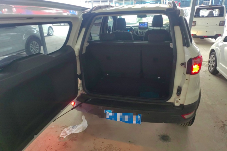 福特 翼搏 2017款 1.5L 自动风尚型机舱底盘23