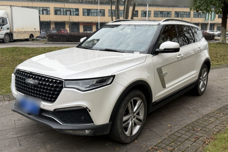 众泰T700 2017款 1.8T 双离合尊贵型车身外观1