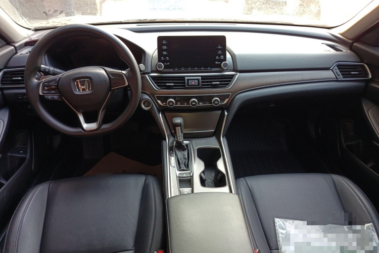 本田 雅阁 2018款 230TURBO 舒适版 国V中控内饰12