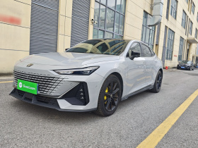 长安UNI-V 2022款 1.5T 智慧领航型