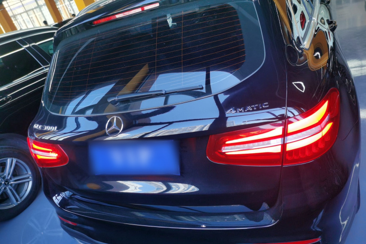 奔驰GLC 2019款 GLC 300 L 4MATIC 动感型车身外观6004