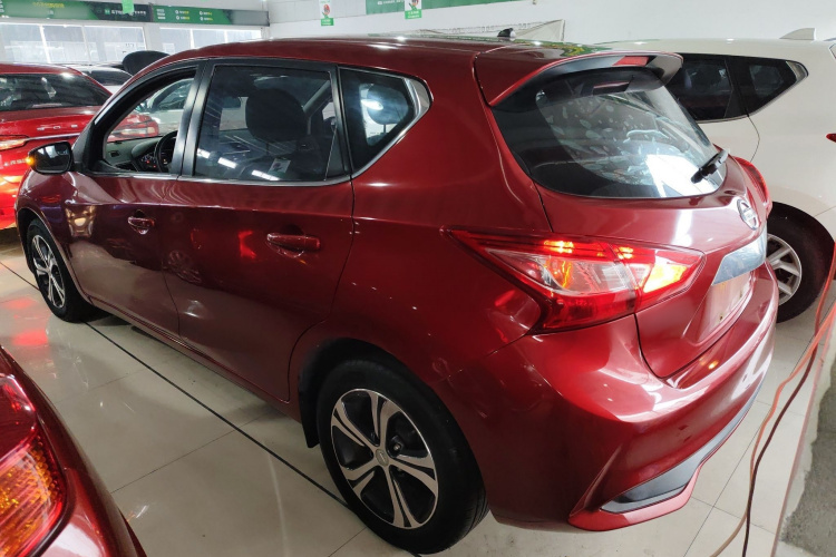 日产 骐达TIIDA 2019款 1.6L CVT智行版 国VI车身外观6003