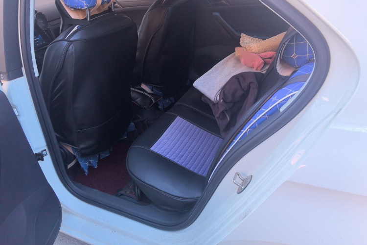 大众 捷达 2017款 1.5L 自动时尚型中控内饰7001