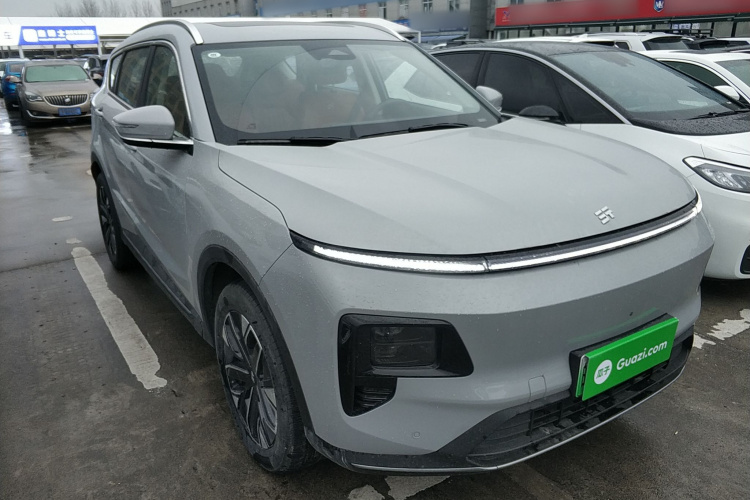 捷途山海L7 2024款 1.5T 120km ULTRA 7座车身外观3