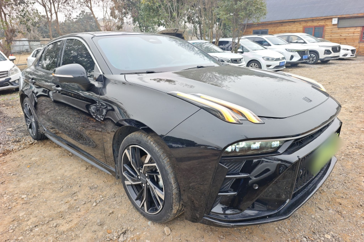 领克03 2023款 1.5TD DCT劲Pro车身外观3