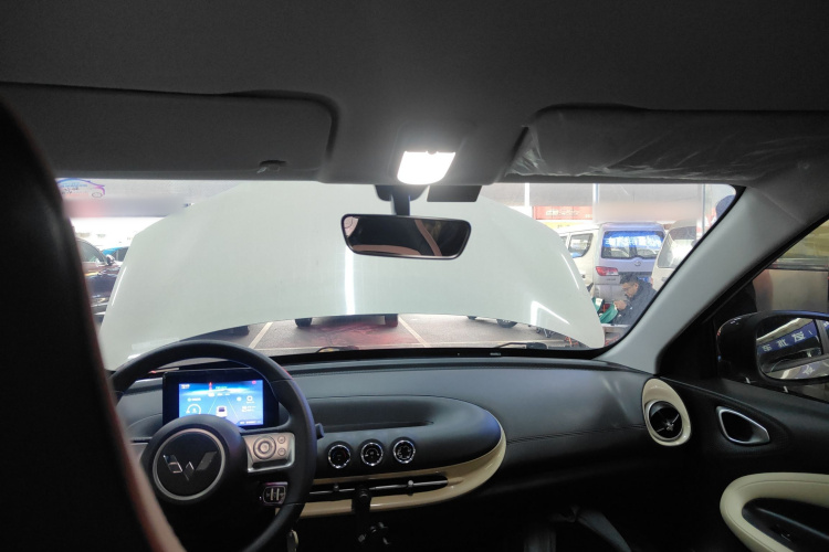 五菱汽车 五菱缤果 2023款 203km 轻享款中控内饰22