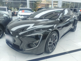 阿维塔12 2024款 700 三激光后驱奢享版